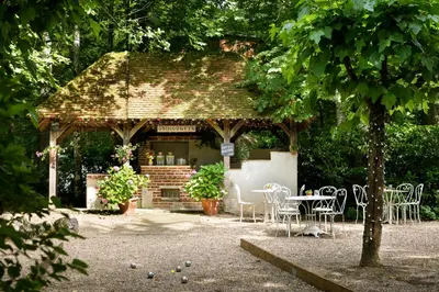 Jardin de l'établissement Les Hauts de Loire Relais & Châteaux
