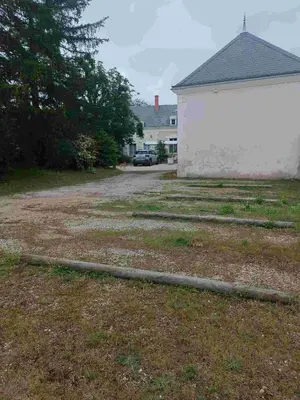 Jardin de l'établissement La Varenne, proche du ZooParc de Beauval, au cœur des Châteaux de la Loire