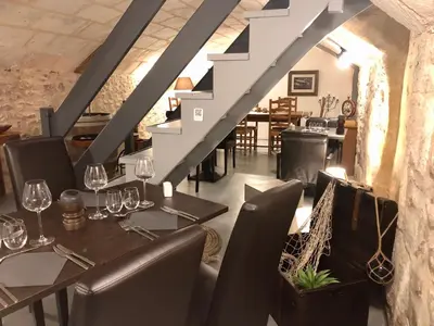 Coin salon dans l'établissement Rive Gauche