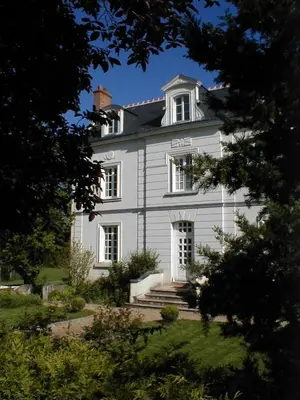 Jardin de l'établissement Le Chat Courant