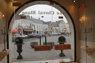Plan de l'établissement Logis Hotel Restaurant Le Cheval Blanc
