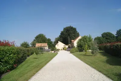 Jardin de l'établissement Maison prés du Circuit 24H du Mans