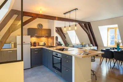 Cuisine ou kitchenette dans l'établissement Happy Loft - Centre historique + parking privé