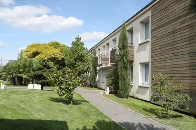 Jardin de l'établissement Les Hameaux de Beauval