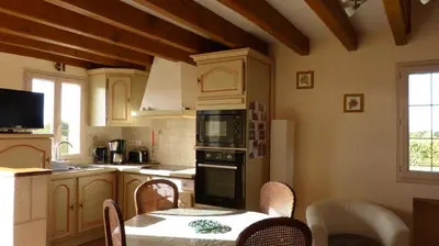 Cuisine ou kitchenette dans l'établissement l'Ecrin au coeur des vignes