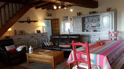 Coin salon dans l'établissement Le Vitard