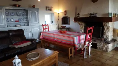 Coin salon dans l'établissement Le Vitard