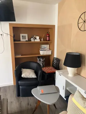 Coin salon dans l'établissement LE CID