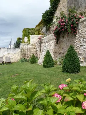 Jardin de l'établissement La Closerie Saint Jacques
