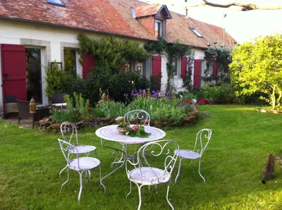Jardin de l'établissement chambre chez l'habitant