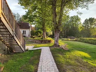 Jardin de l'établissement Proche Beauval appartement 60m2 avec mezzanine et petite terrasse