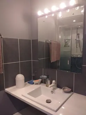 Salle de bains dans l'établissement Le Jardin De Josseline