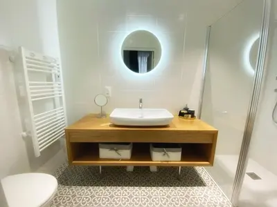 Salle de bains dans l'établissement Manoir 1838 à - 3 km du Zoo de Beauval & proche des châteaux