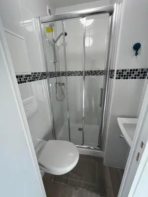 Salle de bains dans l'établissement Hôtel Eco Blois -Sud- Vineuil