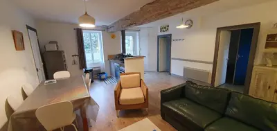 Coin salon dans l'établissement Gîte Caves de Beauval (à 100m du zooparc !)