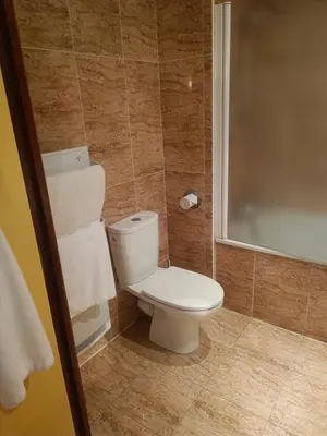 Salle de bains dans l'établissement Hostellerie Les Hauts De Sainte Maure