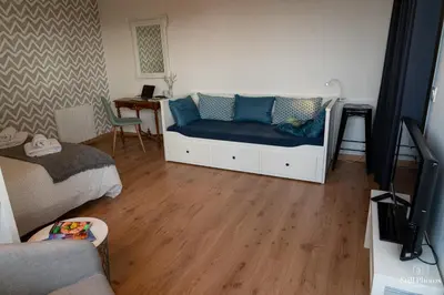 Coin salon dans l'établissement Les Beaux Jours, Tours