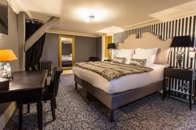 Un ou plusieurs lits dans un hébergement de l'établissement Hotel Vendome - BW Signature Collection