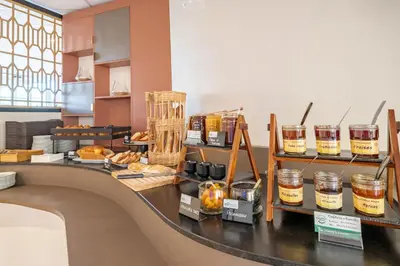 Nourriture dans l'hôtel ou à proximité