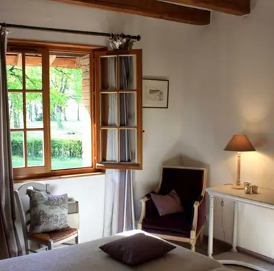 Coin salon dans l'établissement La rabouillere