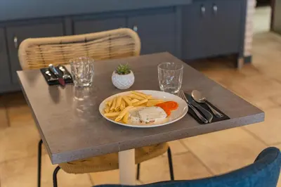 Boissons dans l'établissement Logis Hôtel Alizéa Le Mans Nord