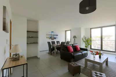 Coin salon dans l'établissement La Nef, Magnifique, 2 chambre, Tours Gare Vinci