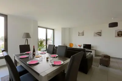 Coin salon dans l'établissement La Nef, Magnifique, 2 chambre, Tours Gare Vinci