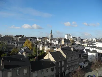 Vue générale sur Tours ou vue de la ville depuis l'appartement