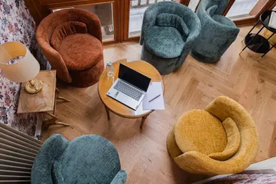 Coin salon dans l'établissement Best Western Hôtel De France