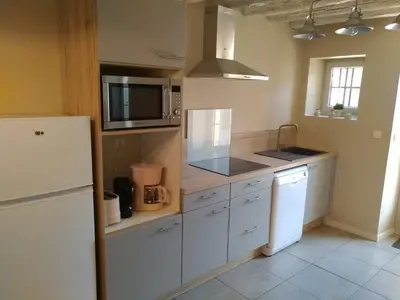 Cuisine ou kitchenette dans l'établissement au pecheu