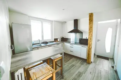 Cuisine ou kitchenette dans l'établissement 