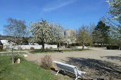 Jardin de l'établissement Le Relais de la Tour