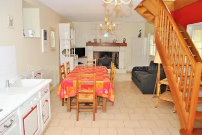 Cuisine ou kitchenette dans l'établissement la Bergerie