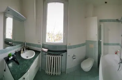 Salle de bains dans l'établissement Libération-Maison d'hotes