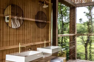 Salle de bains dans l'établissement Loire Valley Lodges - Hotel