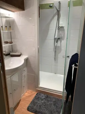 Salle de bains dans l'établissement Accueil chaleureux