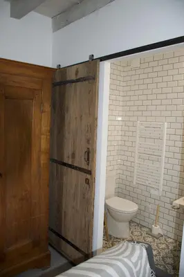 Salle de bains dans l'établissement Maison Saint Georges