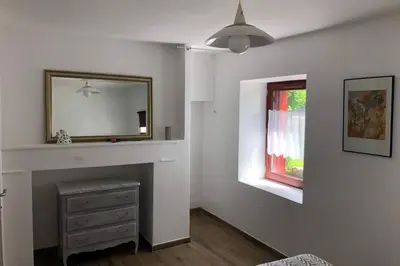 Plan de l'établissement Le Clos des Buis 2 gîtes 6CH 4 SDB 4 WC