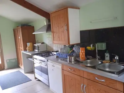 Cuisine ou kitchenette dans l'établissement Le Bois Davy