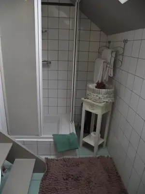 Salle de bains dans l'établissement Chambre d'hôtes Le Vaujoint