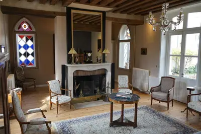 Coin salon dans l'établissement Le Clos des Péziers