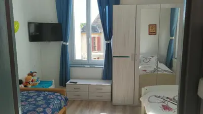 Télévision ou salle de divertissement dans l'établissement Appartement 2 chambres 52 m2 centre ville