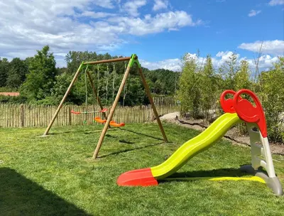 Aire de jeux pour enfants de l'établissement Gîte Eucalyptus