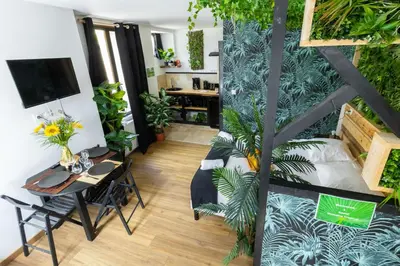 Télévision ou salle de divertissement dans l'établissement Kawaii - Domaine Tropical