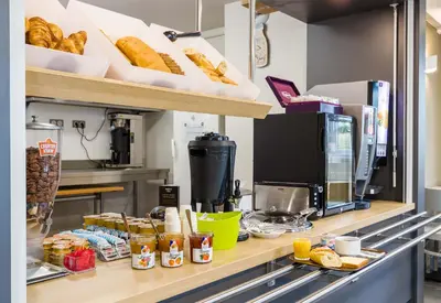 Nourriture dans l'hôtel ou à proximité