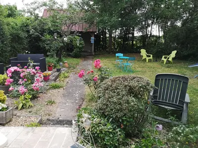 Jardin de l'établissement Les Eléphants bleus