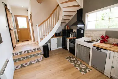 Cuisine ou kitchenette dans l'établissement Maison nature cosy proche Azay Villandry