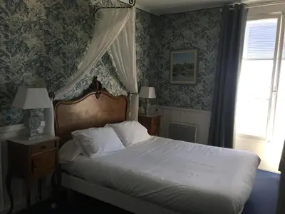Un ou plusieurs lits dans un hébergement de l'établissement Cote Sud