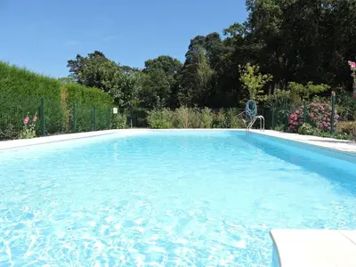 Piscine de l'établissement Loire Valley Cottages ou située à proximité