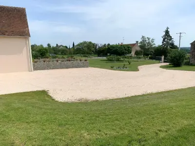 Jardin de l'établissement La Chambrisienne-Mr et Me Chambris